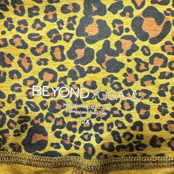 Beyond Yoga Animal Cheetah Print High Waisted Midi Leggings Size 2X - Picture 7 of 14